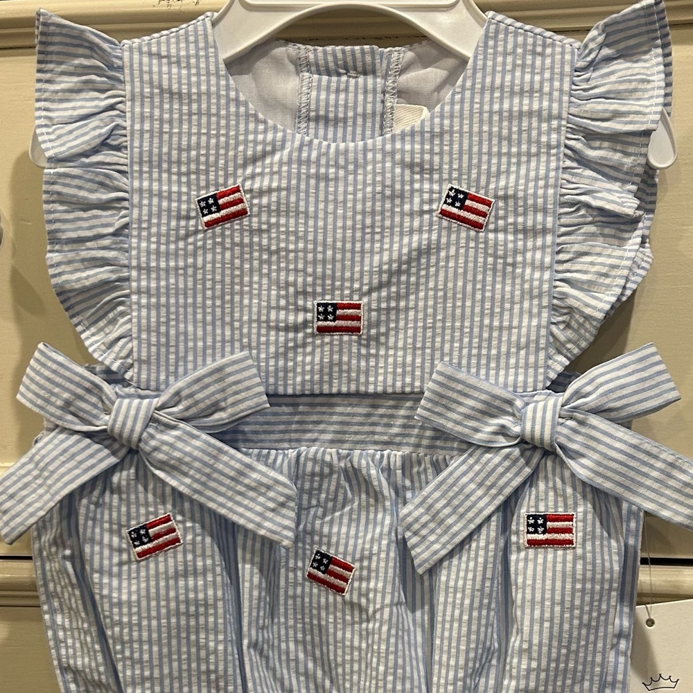 Starting Out Flutter Sleeve Flag Romper - Picture 8 of 11